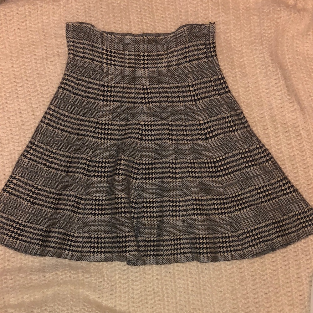 Pleated Gingham High Waisted Skirt